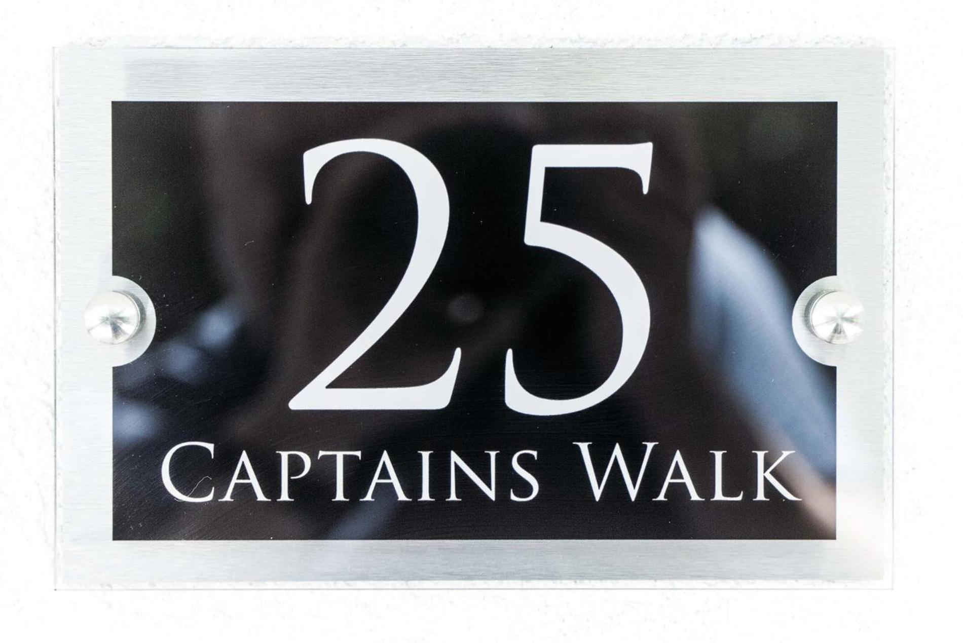 25 Captains Walk - 1 Bedroom Apartment - Saundersfoot Eksteriør bilde